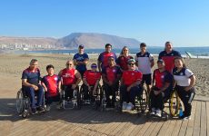 MÁS DE UN CENTENAR DE PERSONAS ENTRENARON CON HISTÓRICOS DEL TEAM PARACHILE EN IQUIQUE