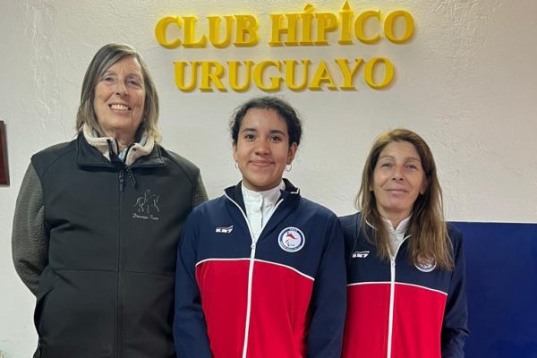 CHILENAS DESTACAN EN CONCURSO PARA ECUESTRE DE URUGUAY